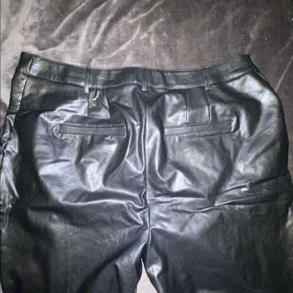 Express XL Pleat Front Straight Leg Pleather Pants - Picture 4 of 4